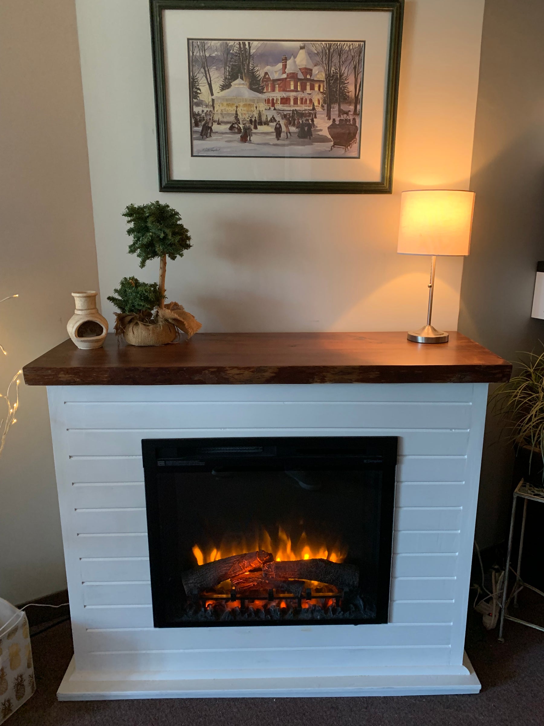 The Sebastian Custom Mantel in Shiplap flame detail