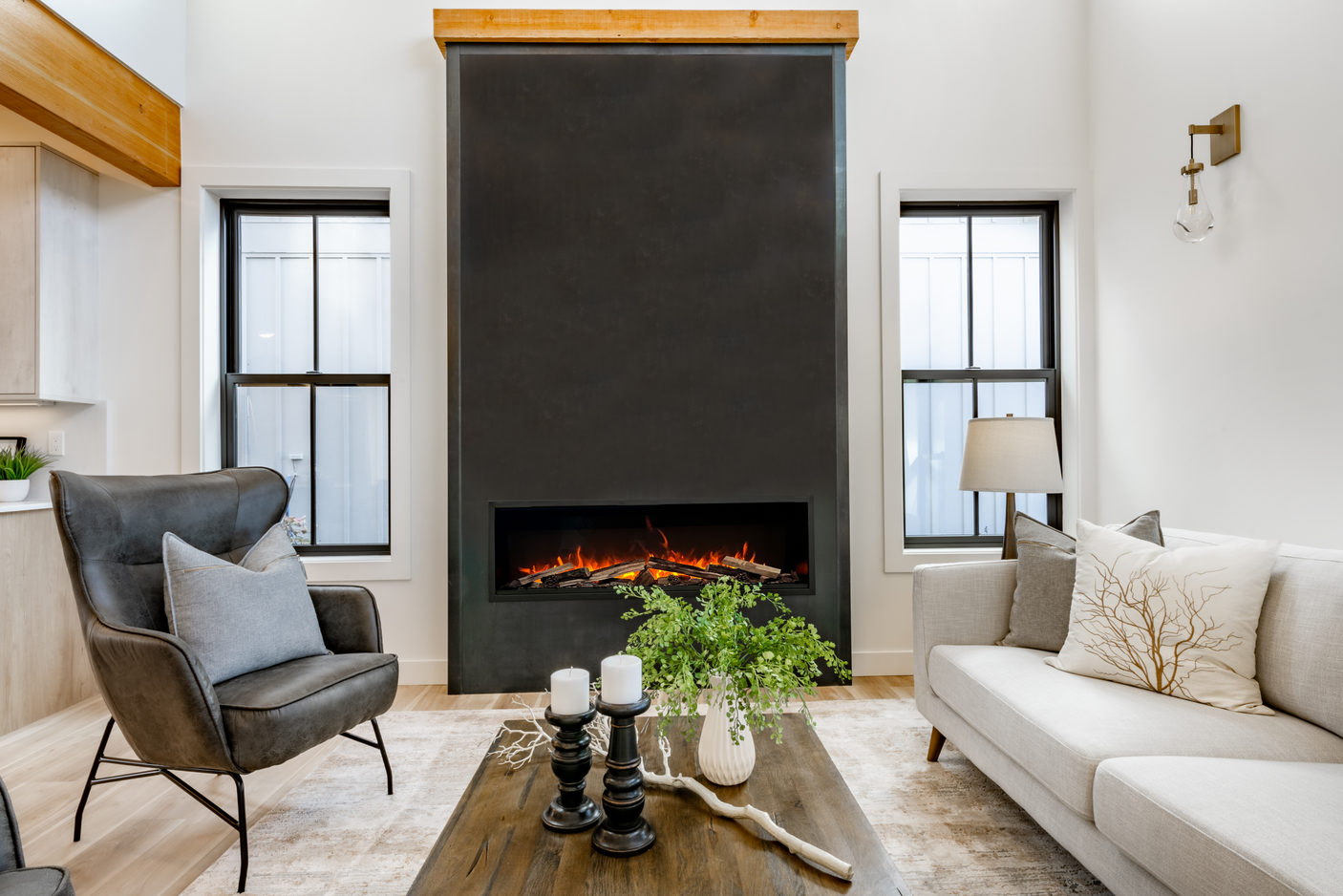 Amantii Symmetry 50" Smart Bespoke XT - SYM-50-XT BESPOKE