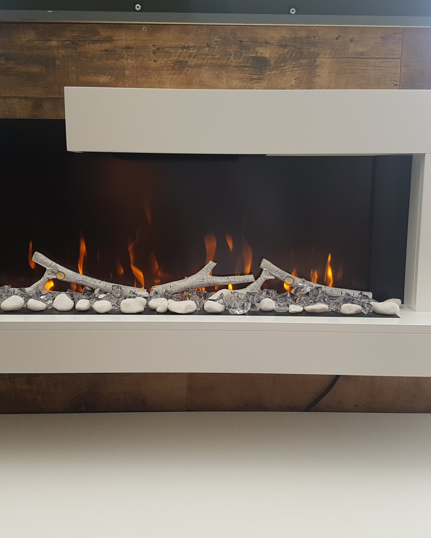 Napoleon Stylus Cara Wall Mount Electric Fireplace in White  NEFP32-5019W